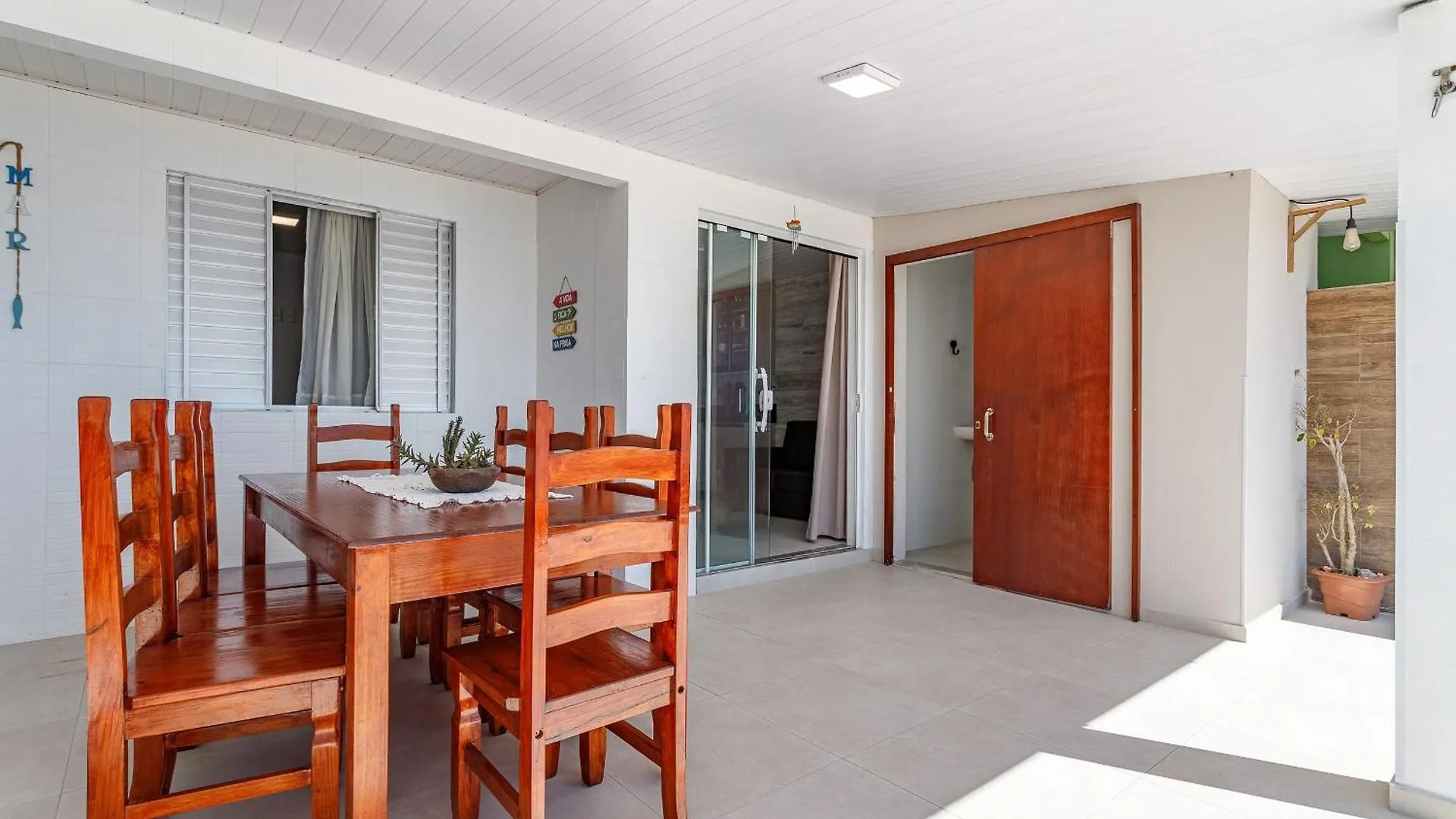 Willa Casa Pe Na Areia Sc Biguacu 0*,